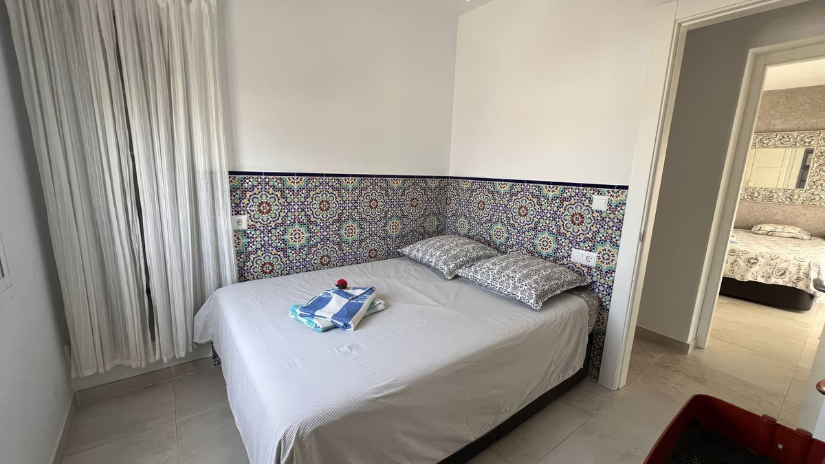 57a5c0107191b6e4c4b0171dbad71d99 - 18