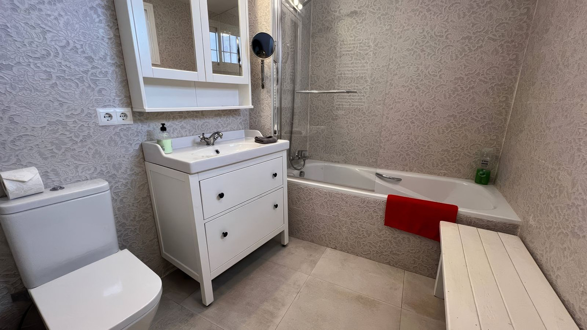 57a5c0107191b6e4c4b0171dbad71d99 - 20