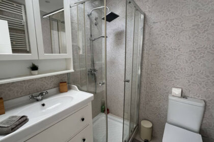 57a5c0107191b6e4c4b0171dbad71d99 - 23