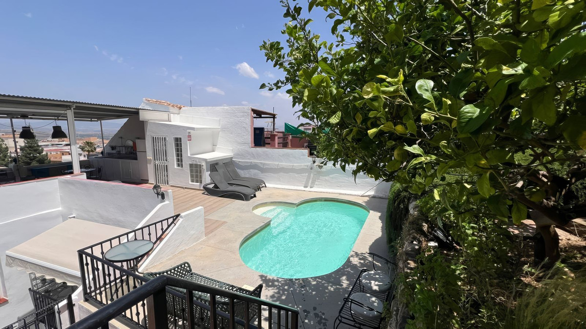 57a5c0107191b6e4c4b0171dbad71d99 - 29