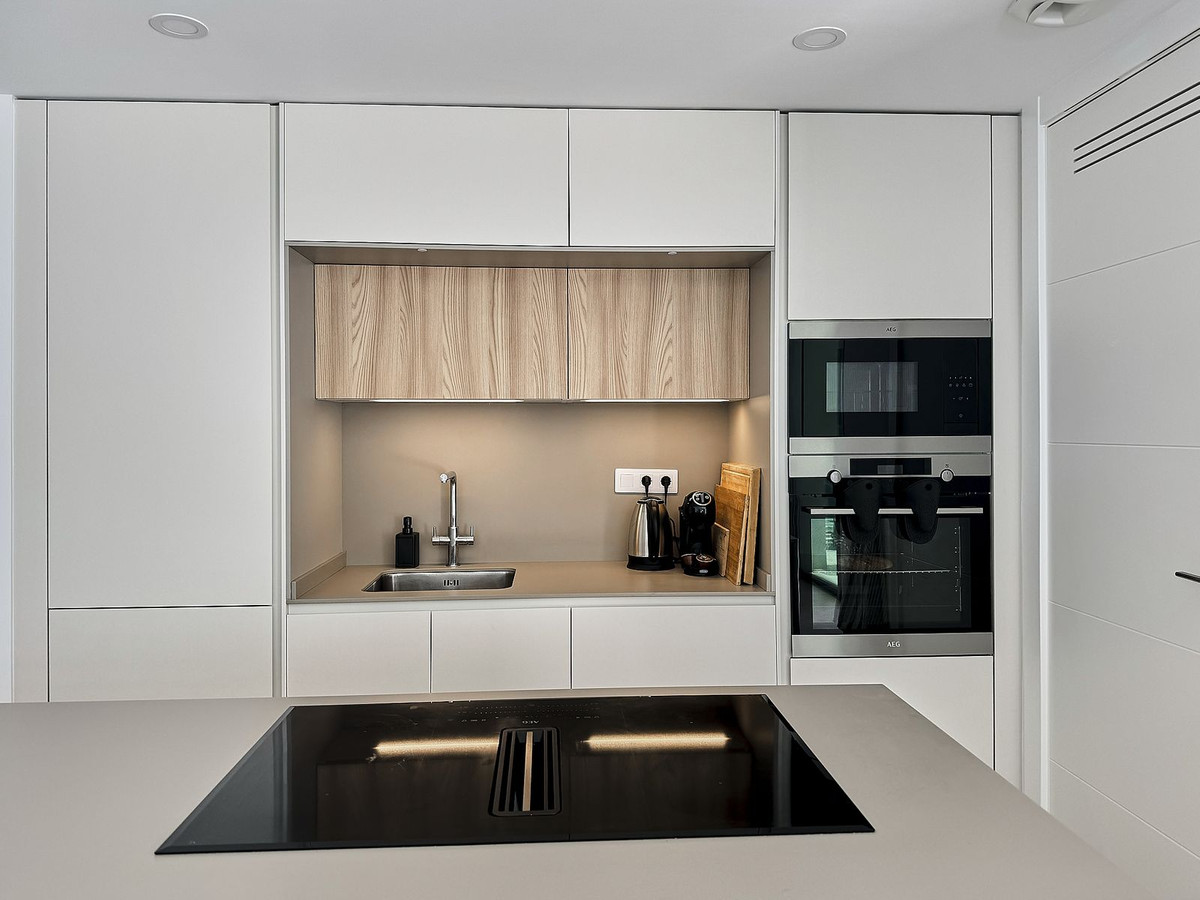 57c5e24c1dea083deafee8479392876b - 16