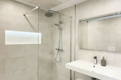 57c5e24c1dea083deafee8479392876b - 23