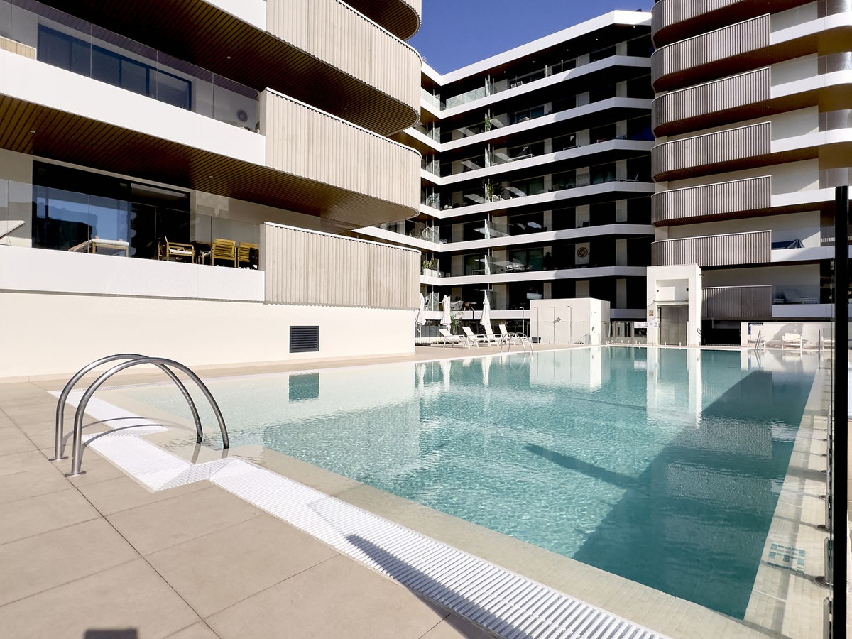 57c5e24c1dea083deafee8479392876b - 32