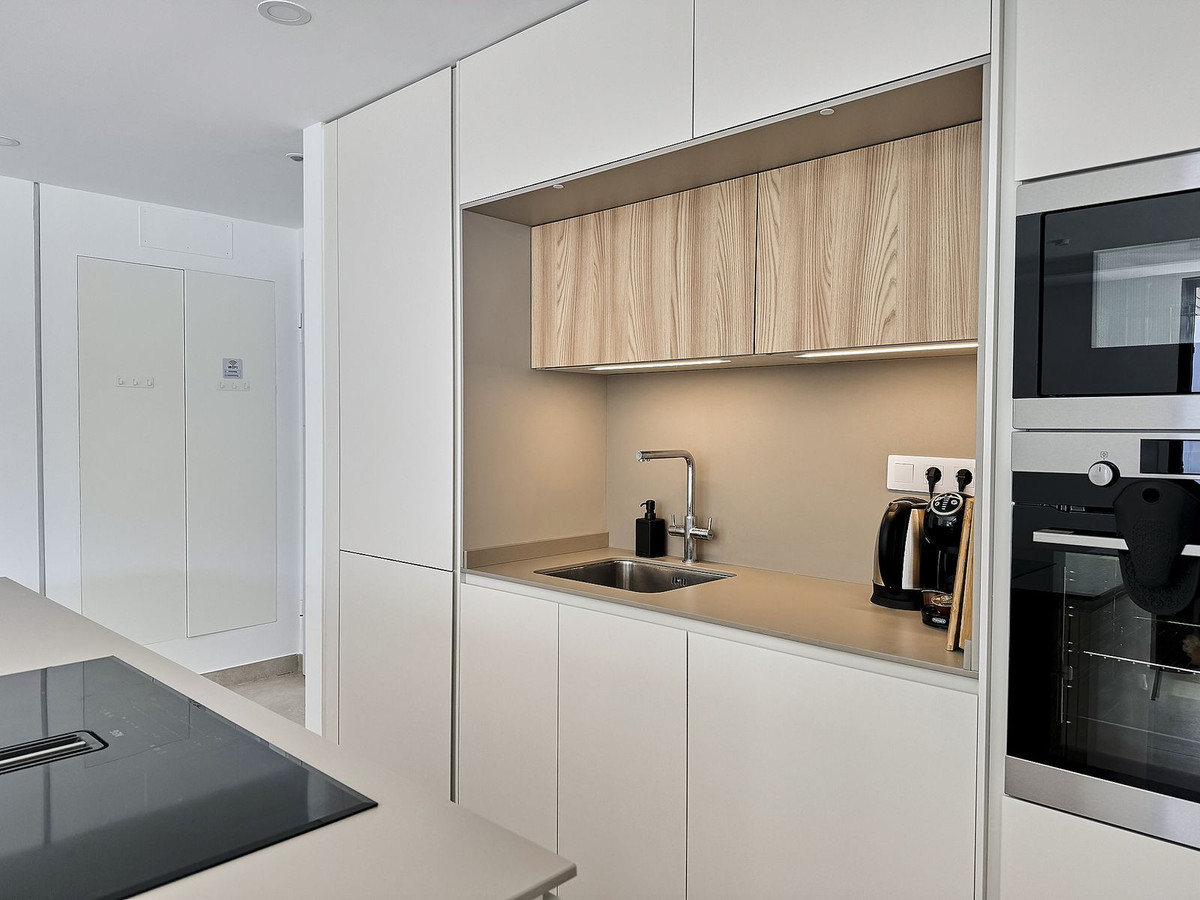 57c5e24c1dea083deafee8479392876b - 8