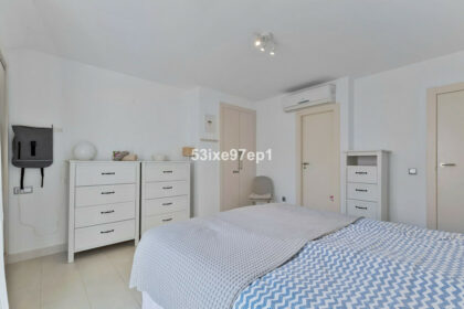 57df6135bae5d9752df77fb652f02c8c - 14