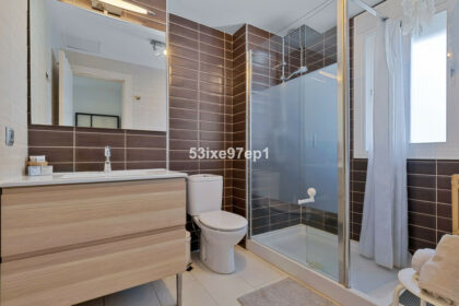 57df6135bae5d9752df77fb652f02c8c - 15