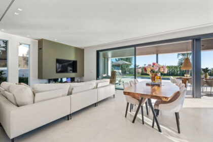 581d03da09393aaaf9e6a642beccbc0e - 18