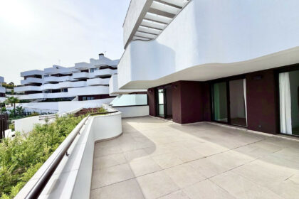 586360950c58e4c4d322f51d77e305ff - 3