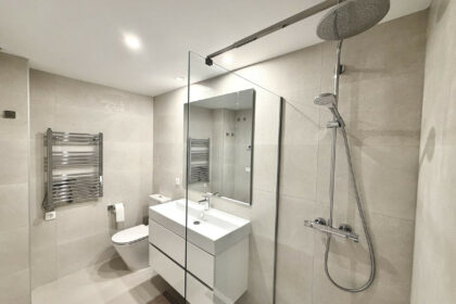 586360950c58e4c4d322f51d77e305ff - 33