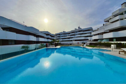 586360950c58e4c4d322f51d77e305ff - 37