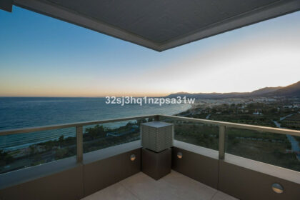 5873900773bdd66eed2974f6288fe837 - 1