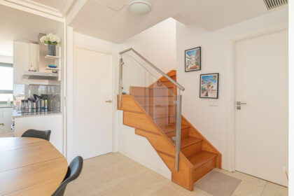 58ab00b894c1f938b0e9c8279a9c1aec - 13