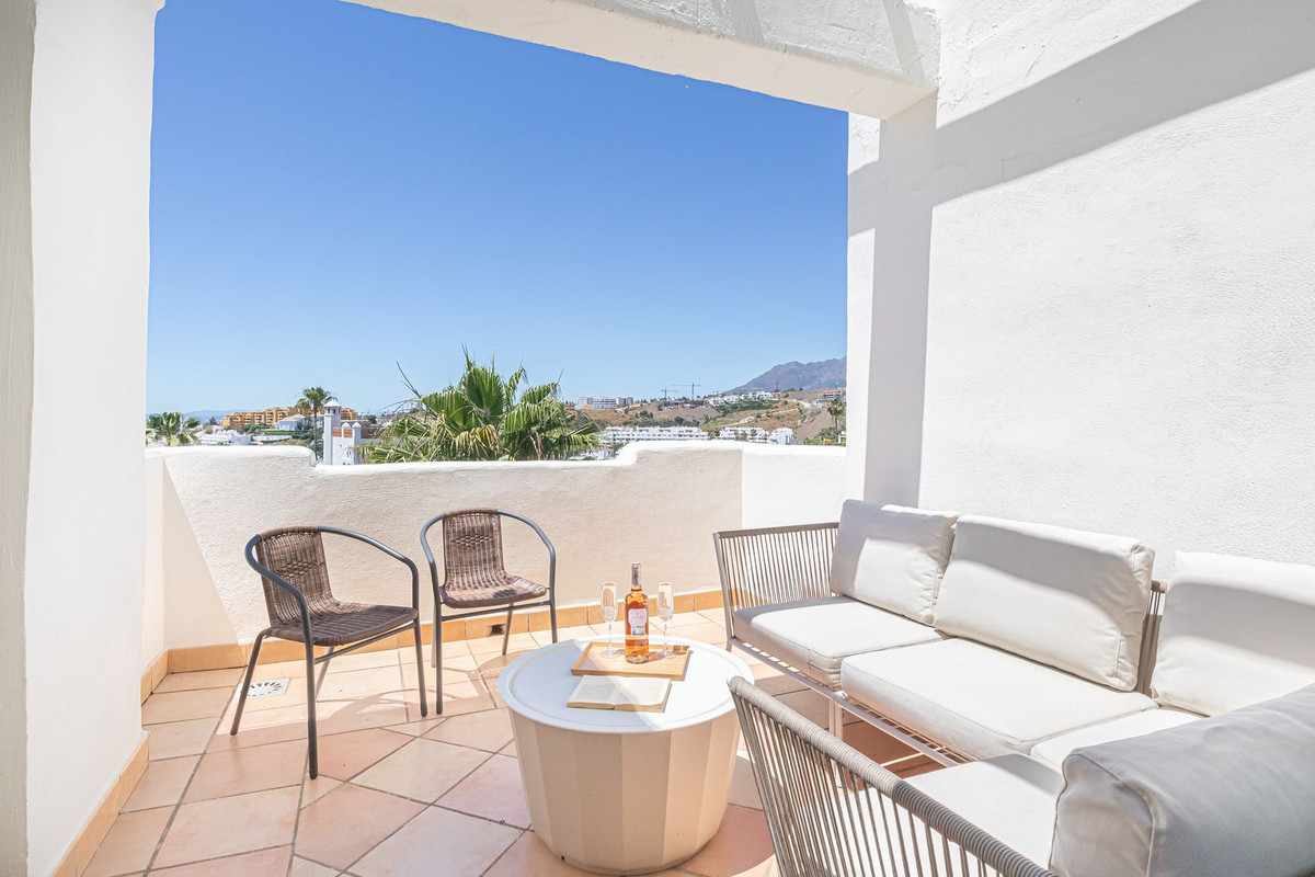 58ab00b894c1f938b0e9c8279a9c1aec - 21