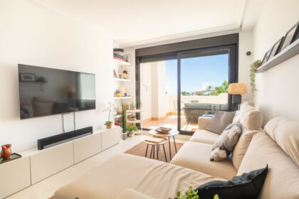 58ab00b894c1f938b0e9c8279a9c1aec - 8