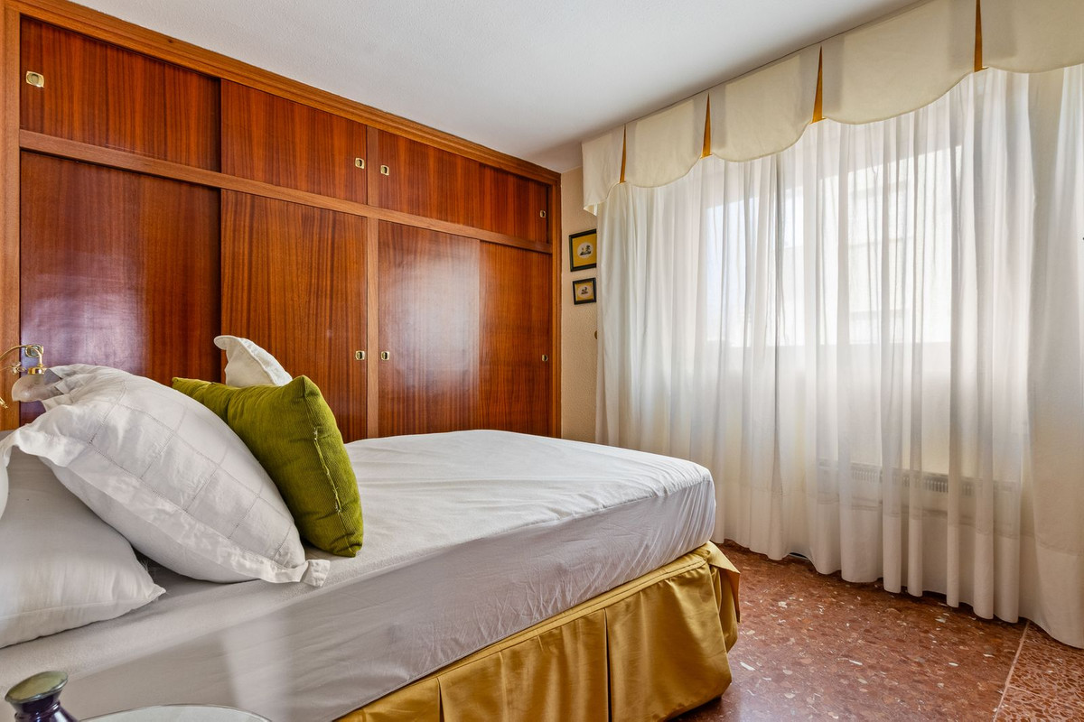 58d5c659f8b23f87a7203bd463dee678 - 16