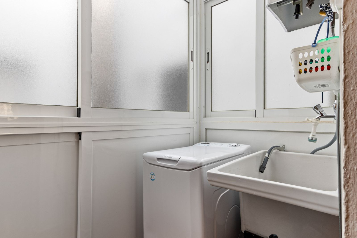 58d5c659f8b23f87a7203bd463dee678 - 19