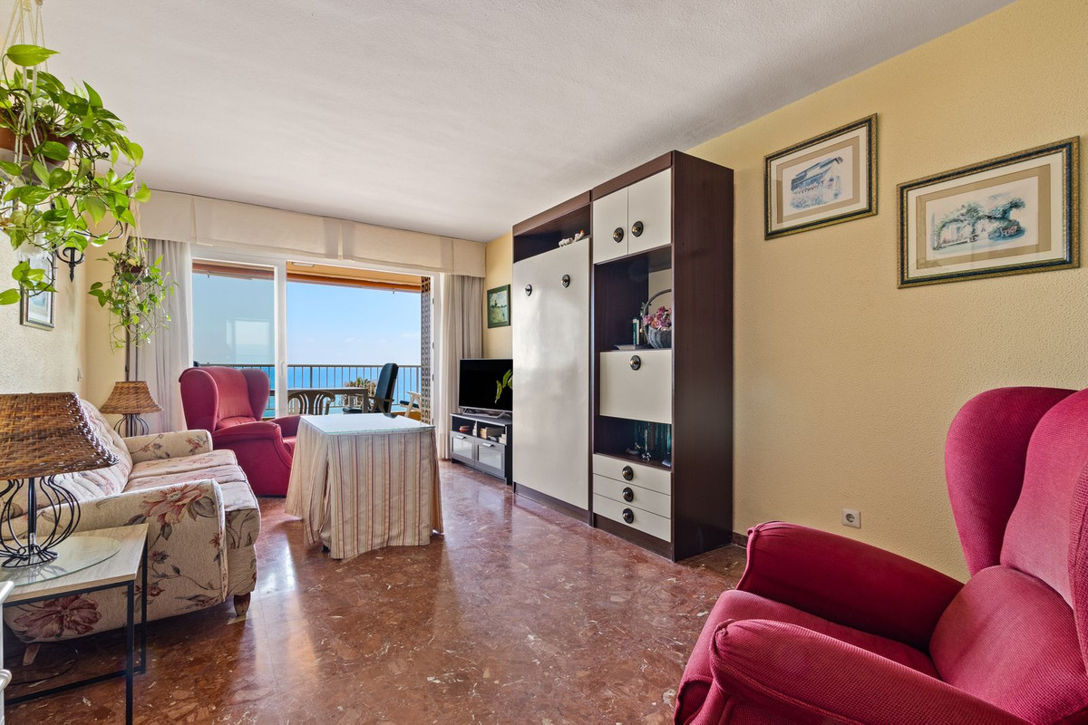 58d5c659f8b23f87a7203bd463dee678 - 21