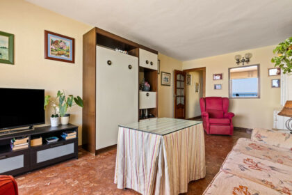 58d5c659f8b23f87a7203bd463dee678 - 24