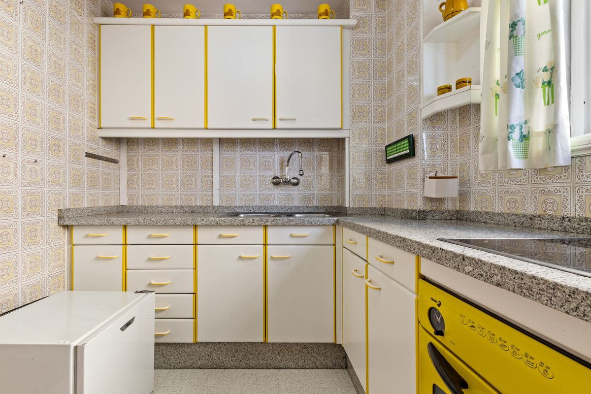 58d5c659f8b23f87a7203bd463dee678 - 3