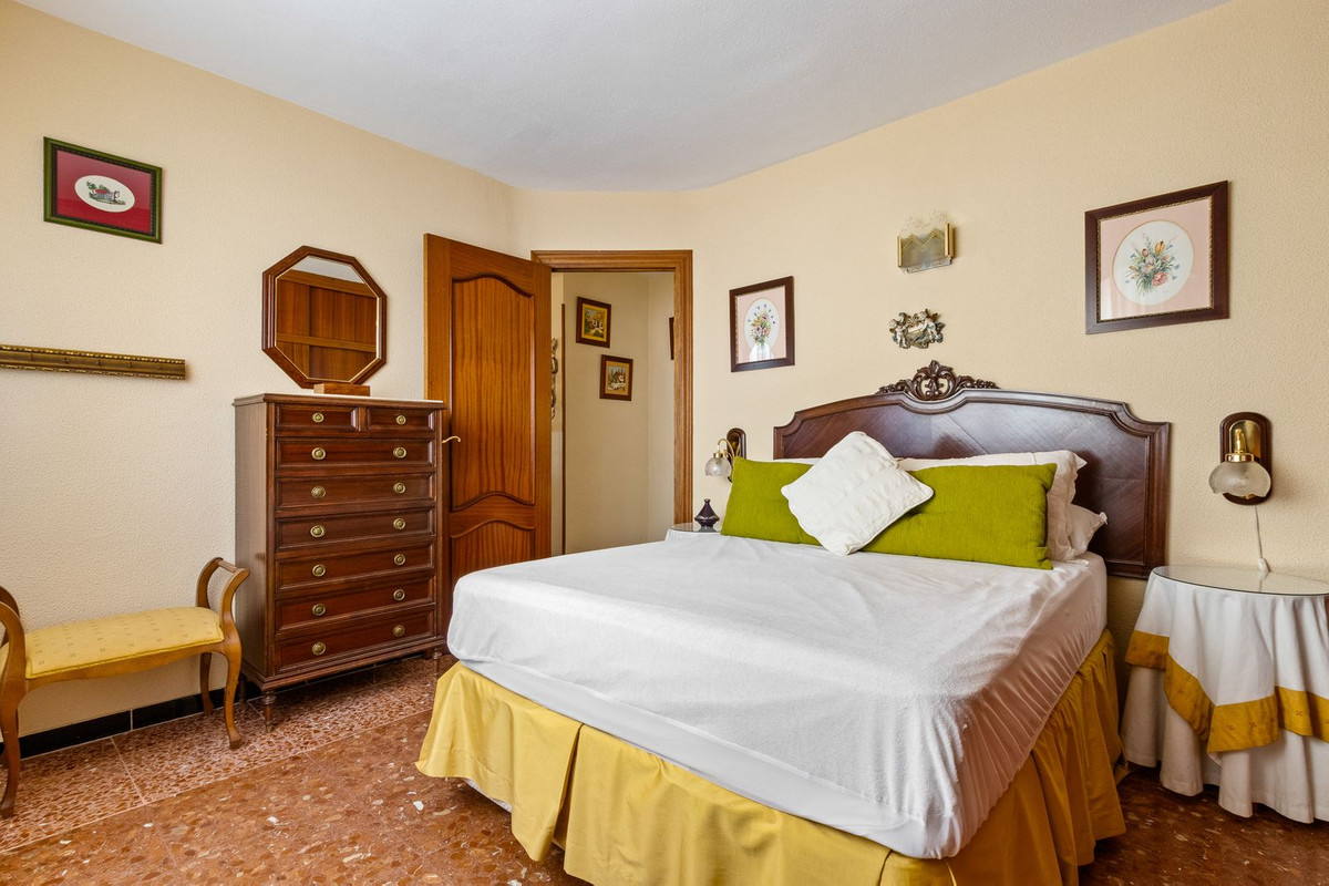 58d5c659f8b23f87a7203bd463dee678 - 5