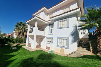 59162ce3adaaee1cc9b0b2b14cb28e1b - 13