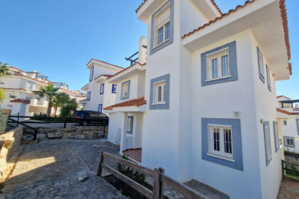 59162ce3adaaee1cc9b0b2b14cb28e1b - 16