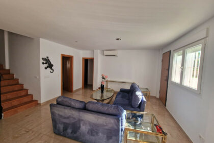 59162ce3adaaee1cc9b0b2b14cb28e1b - 3