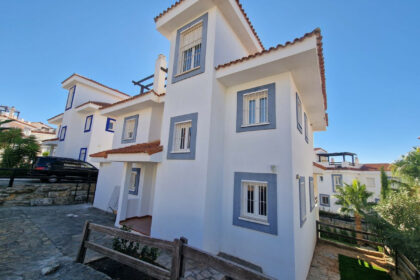 59162ce3adaaee1cc9b0b2b14cb28e1b - 5