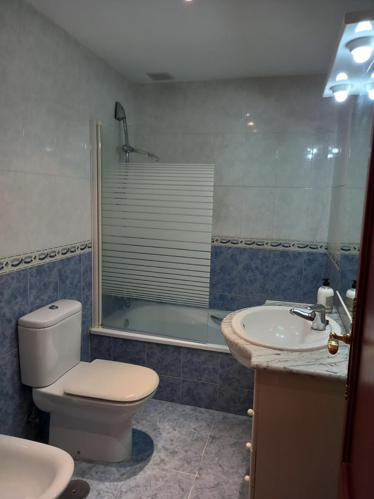 59369bdf1cf8fc7be718b4d1c50584d9 - 16