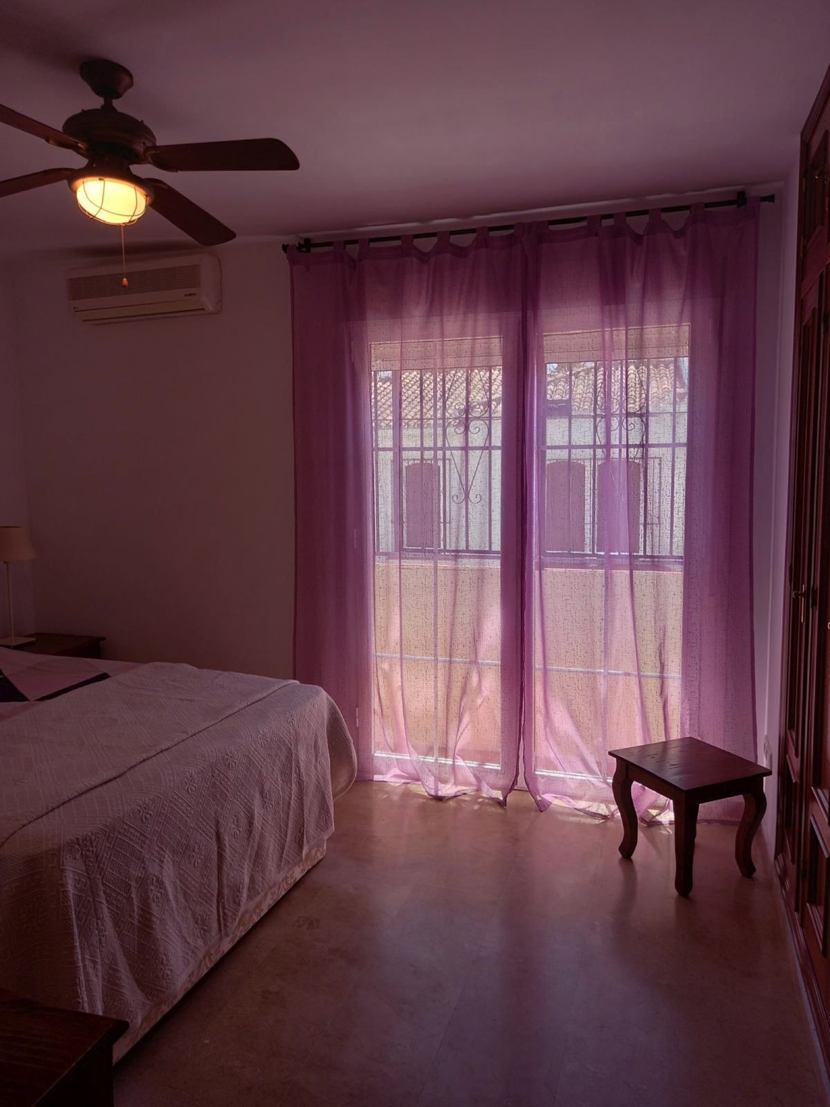 59369bdf1cf8fc7be718b4d1c50584d9 - 24