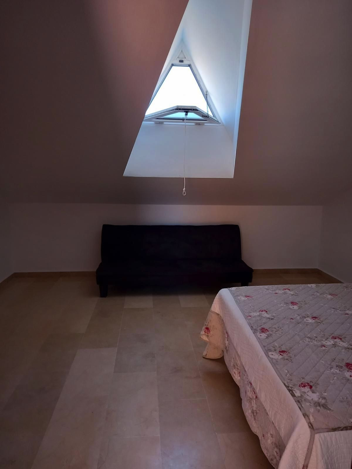 59369bdf1cf8fc7be718b4d1c50584d9 - 4