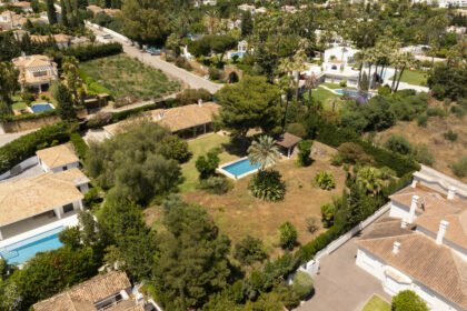 59508f717c0231a0e4ce9a5ee94747ff - 14