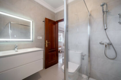 5954d65dbe0b518e5379f1dfe25539e6 - 13