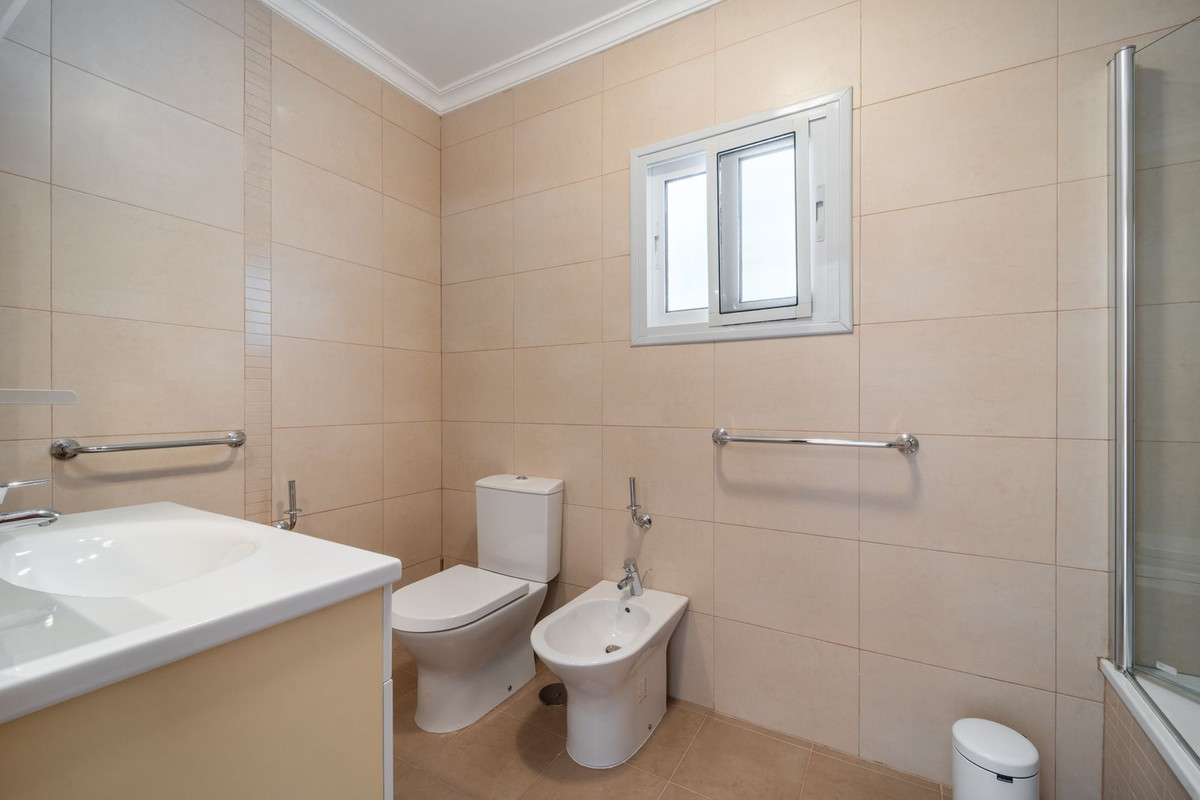 5954d65dbe0b518e5379f1dfe25539e6 - 17