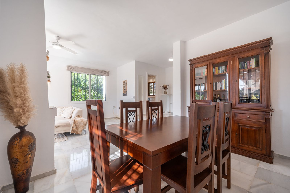 5954d65dbe0b518e5379f1dfe25539e6 - 24