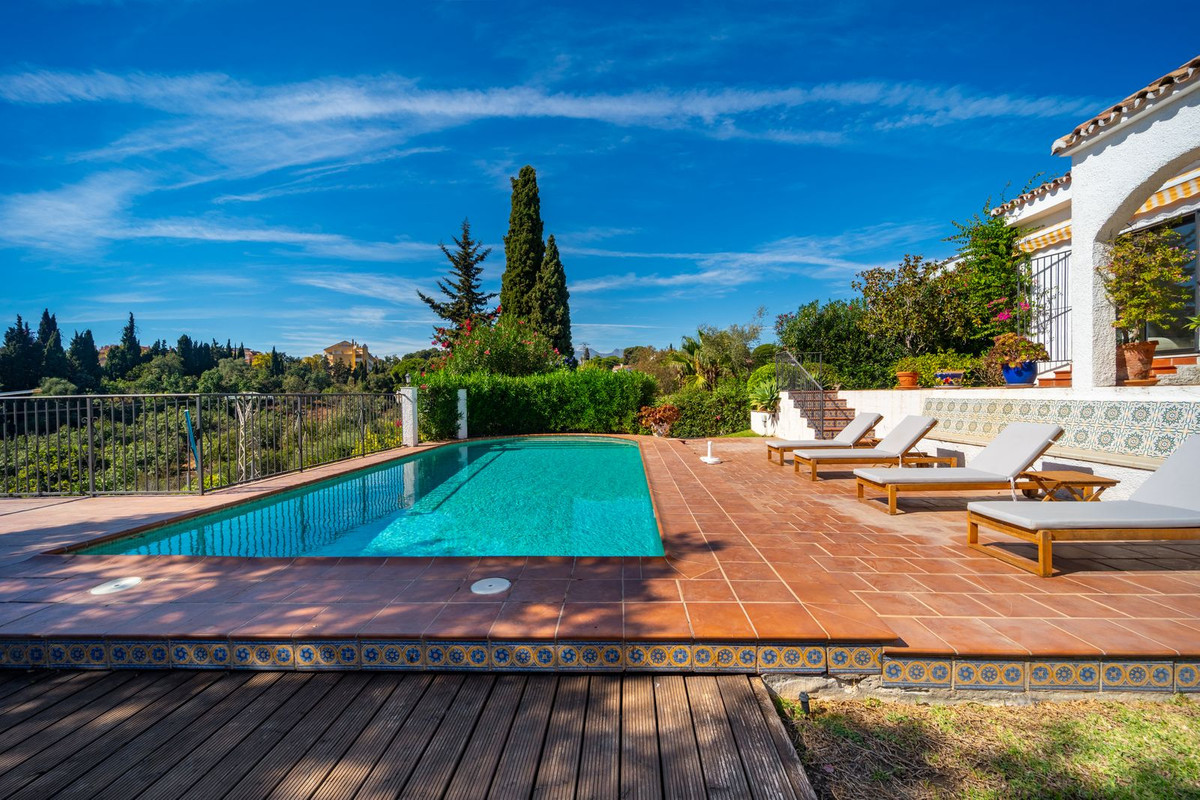 5954d65dbe0b518e5379f1dfe25539e6 - 32