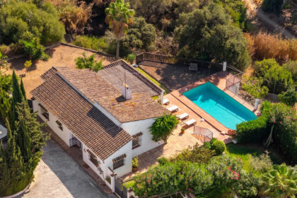 5954d65dbe0b518e5379f1dfe25539e6 - 44