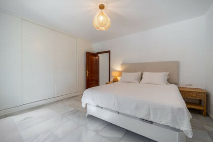 5954d65dbe0b518e5379f1dfe25539e6 - 9