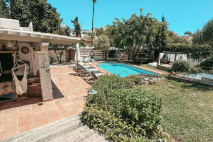 599b6c115ec9dcbe3b4f4b8ccd107d8e - 11