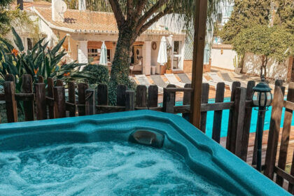 599b6c115ec9dcbe3b4f4b8ccd107d8e - 12