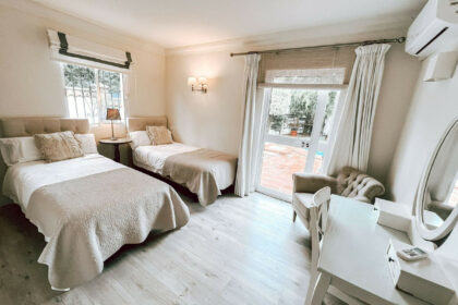 599b6c115ec9dcbe3b4f4b8ccd107d8e - 15