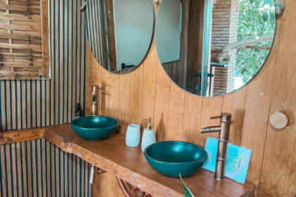 599b6c115ec9dcbe3b4f4b8ccd107d8e - 17