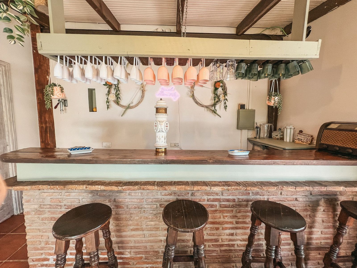 599b6c115ec9dcbe3b4f4b8ccd107d8e - 7