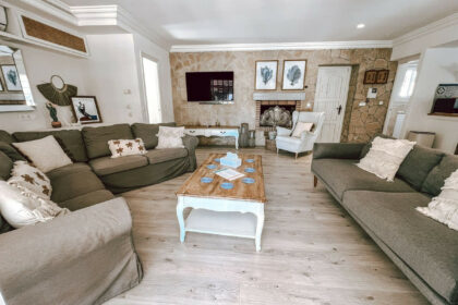 599b6c115ec9dcbe3b4f4b8ccd107d8e - 9