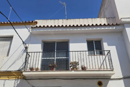 59a2a7ad9a40254a8f77bf082b8a0794 - 4