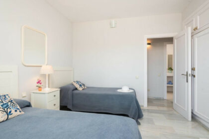 59aa24b6cb4542e1f9fa54dec64c38c3 - 8