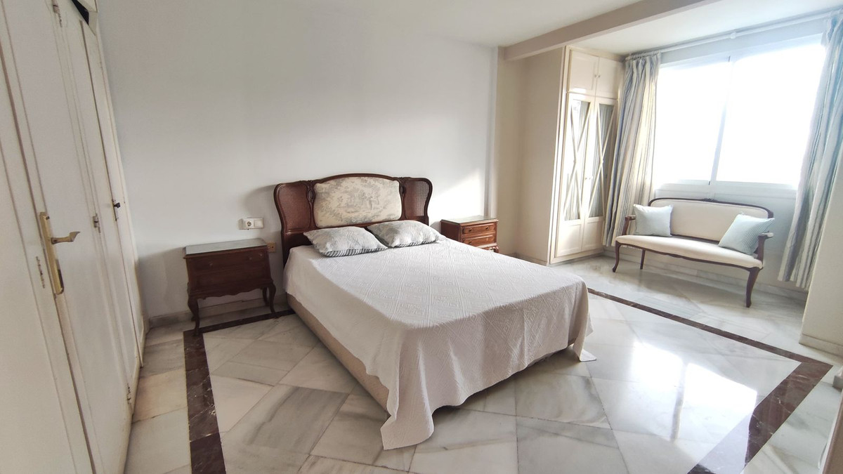 59ef32b742b0284ed54c0e94a284a9de - 9