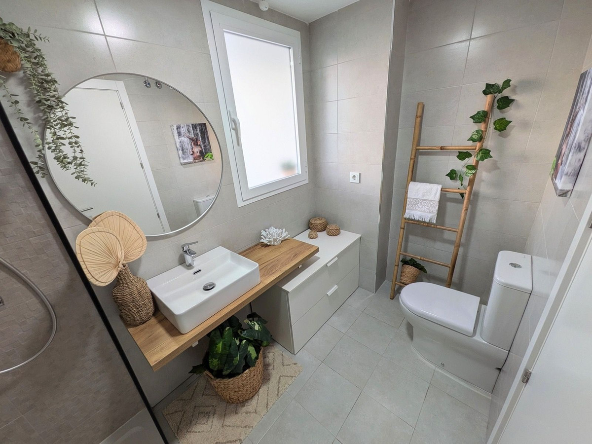 59f8ee917eccf3d2aca526f611bd1429 - 17