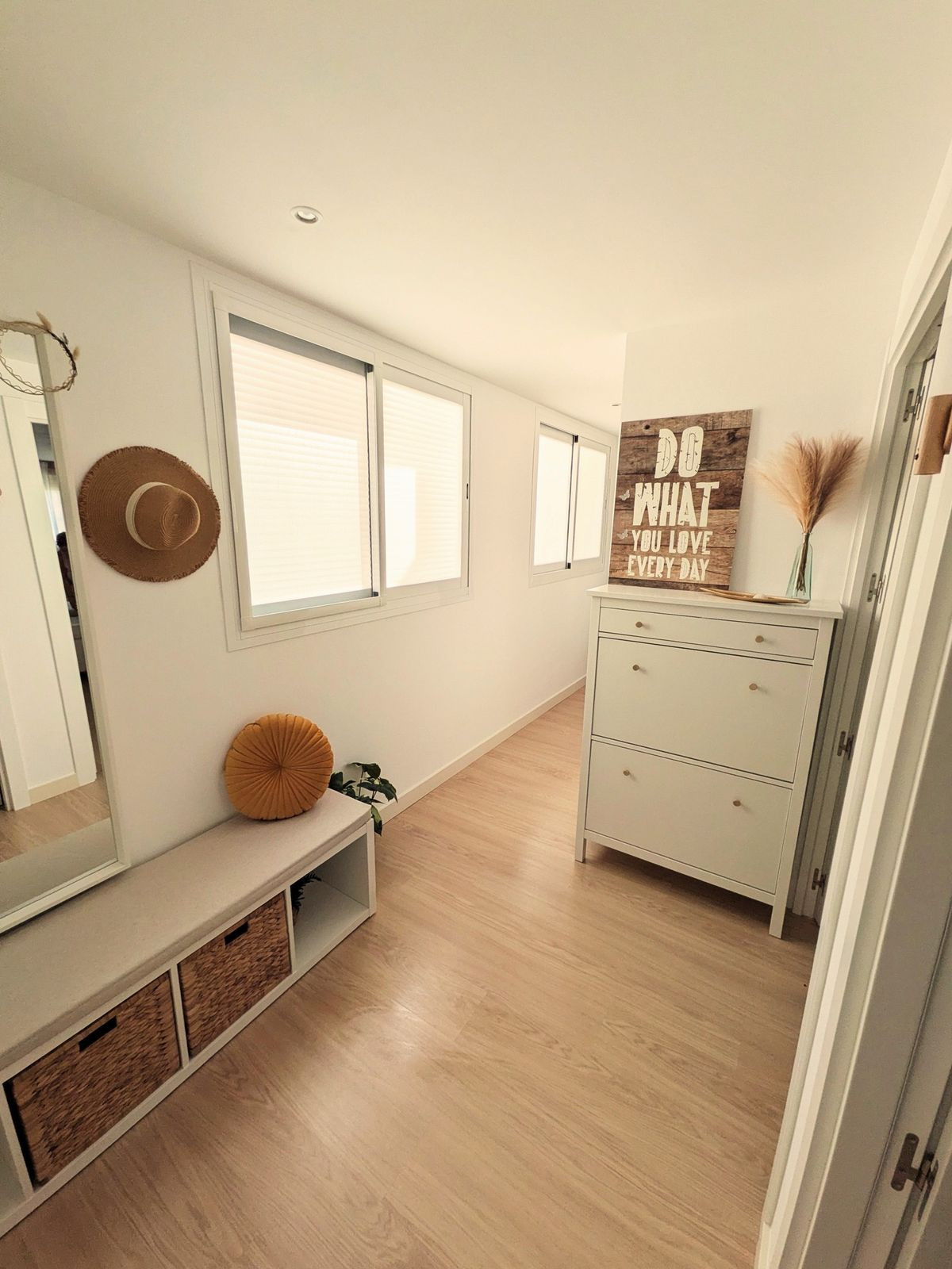 59f8ee917eccf3d2aca526f611bd1429 - 20