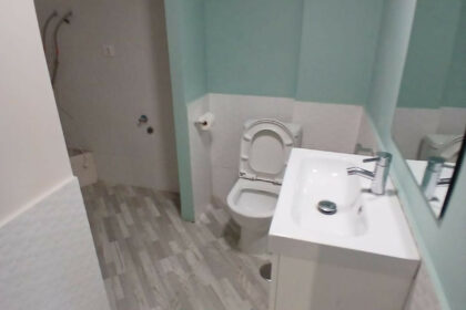 5ae5224d77a08fba587aebeed3394eb4 - 8